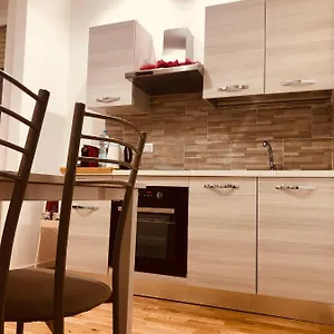 Appartamento Vt - Zona Navigli, Milano