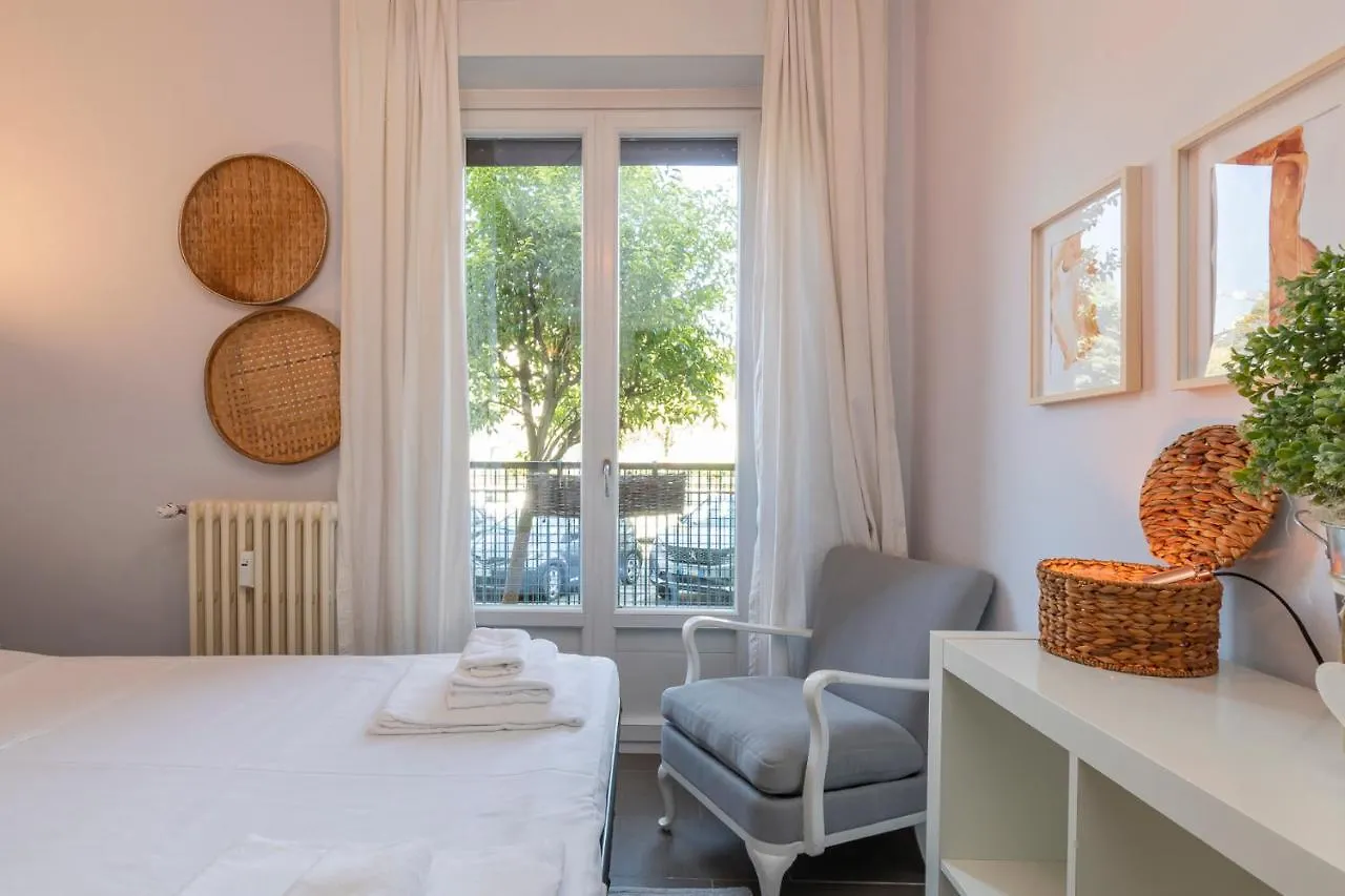 Renovated Flat Medeghino 24 Apartment Milan 0*,
