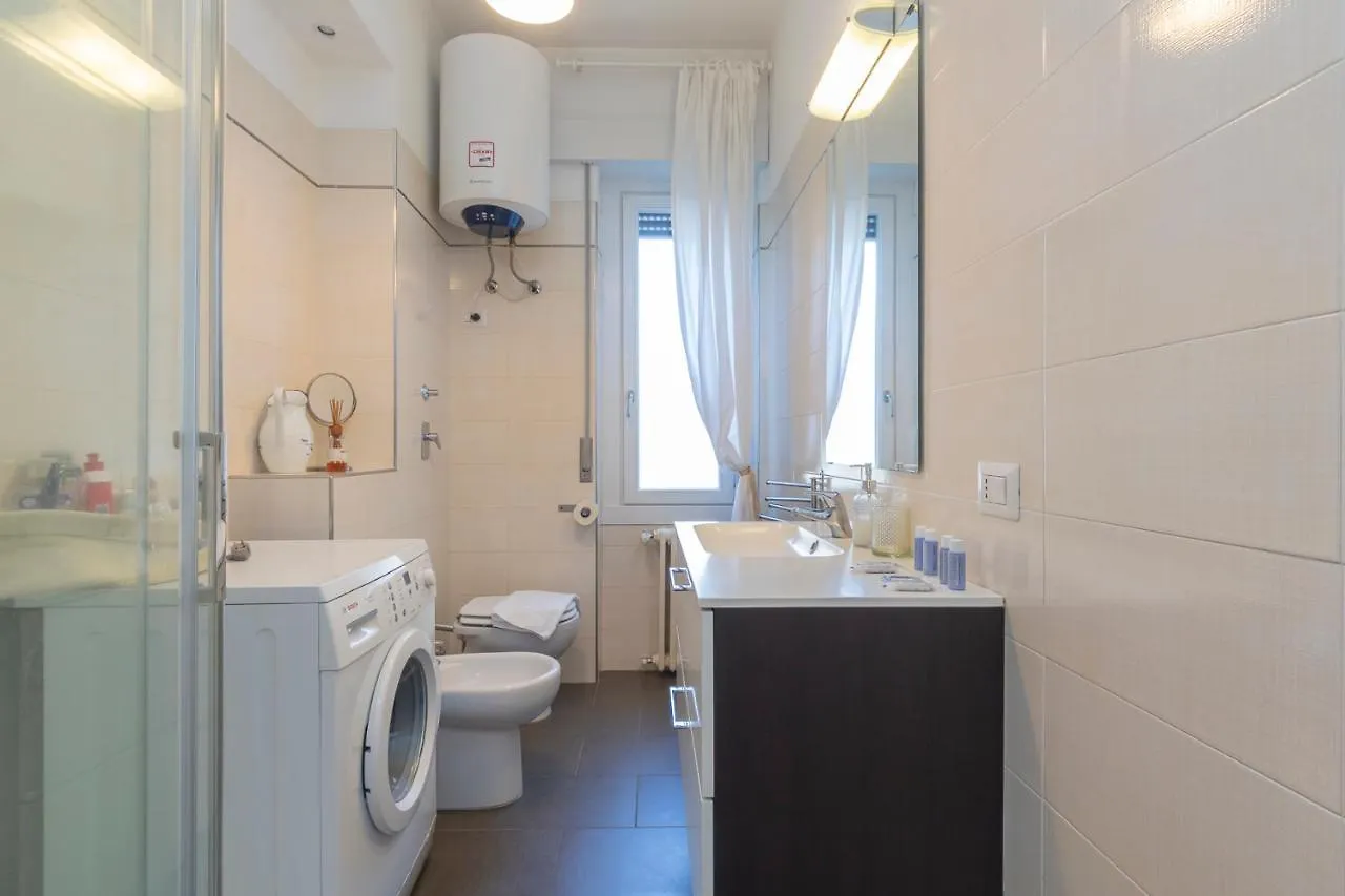 Renovated Flat Medeghino 24 Apartment Milan